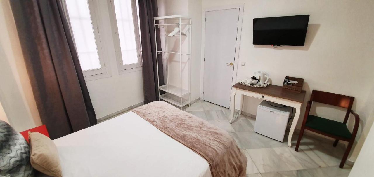 Fan Rooms Duquesa Malaga Luaran gambar